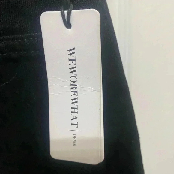 NWT We Wore What Mom Jeans - Picture 4 of 6